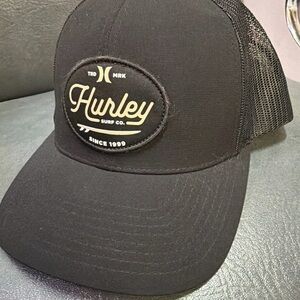 Hurley Black Mesh-Back Cap with Logo Patch